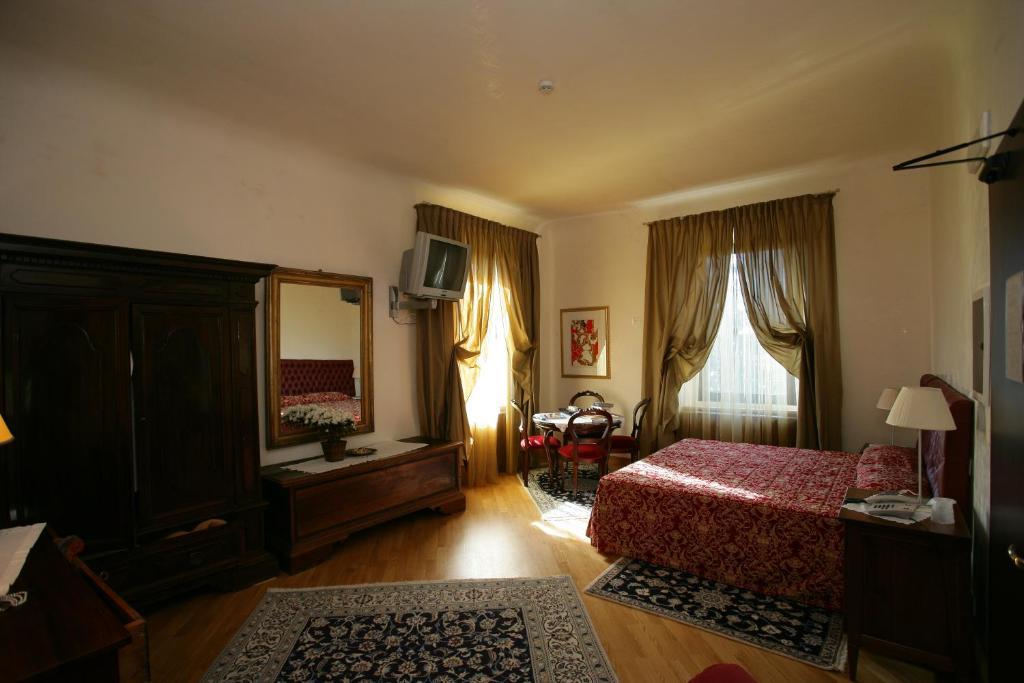 La Torre Hotel Moie Habitación foto